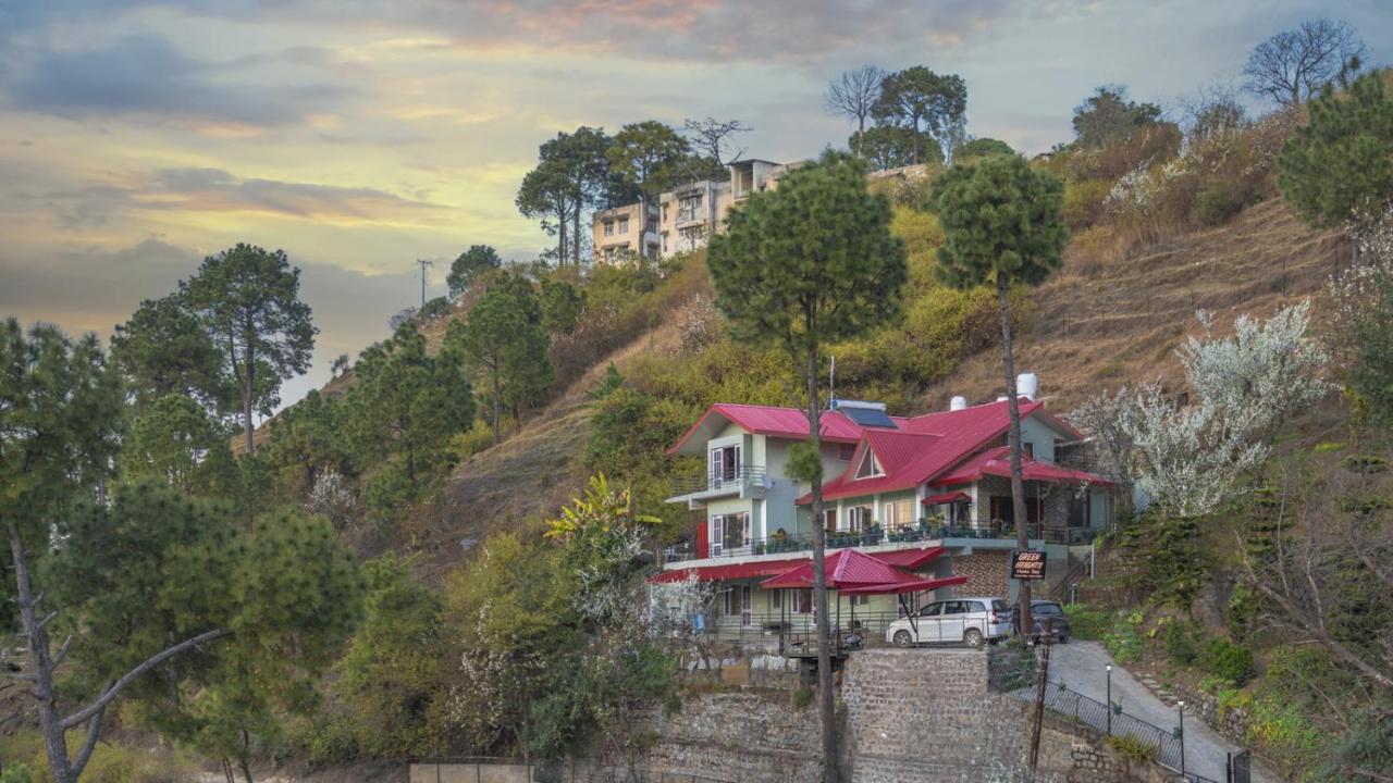 The Green Heights Cottage Kasauli Exteriör bild